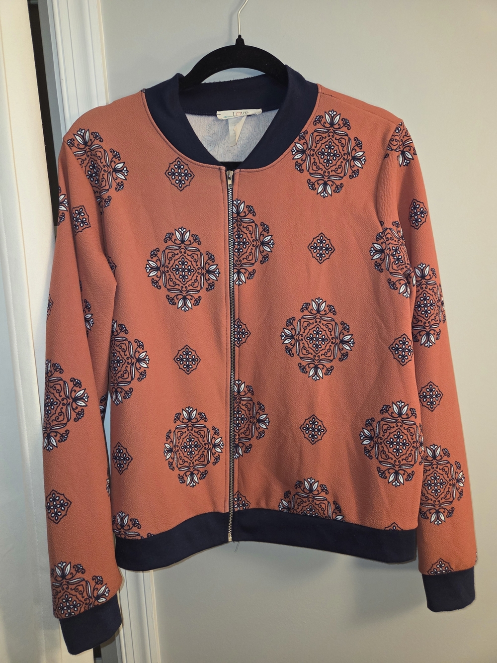 Love Spell Womens Bomber Jacket Size [L] Rust Orange Navy.